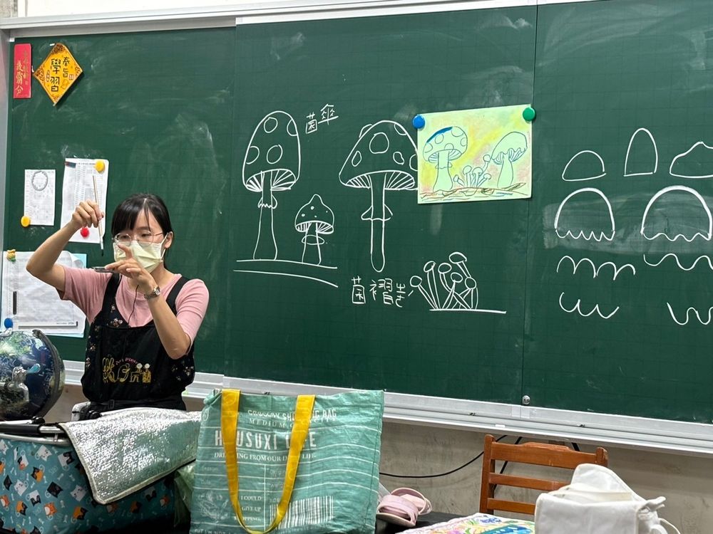 頂社國小成果照片 2