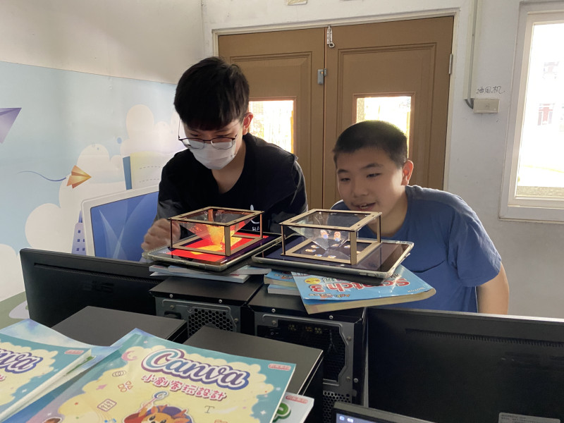 南美國小成果照片 5