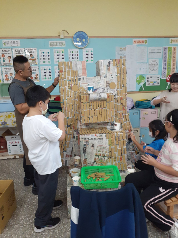 啟文國小成果照片 12