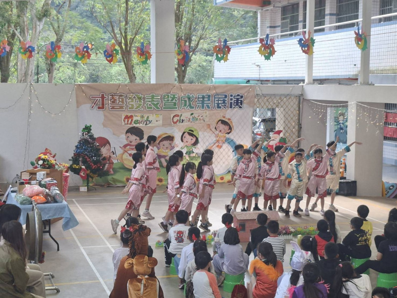 三和國小成果照片 2