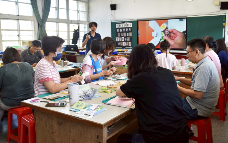 建國國小成果照片 3