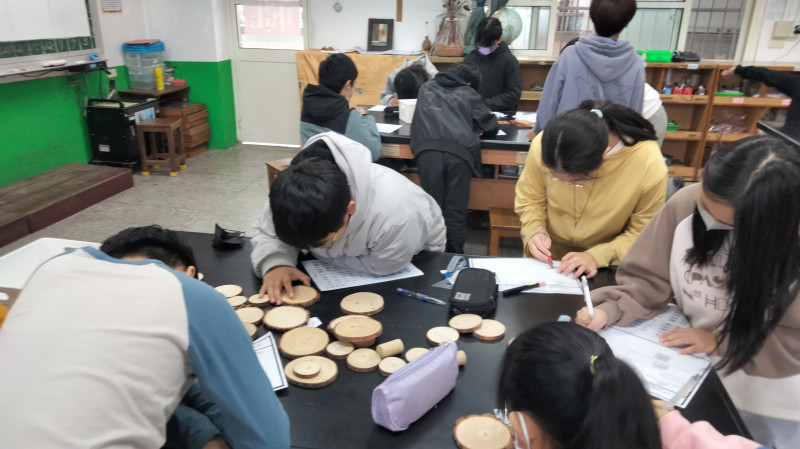 潛龍國小成果照片 2