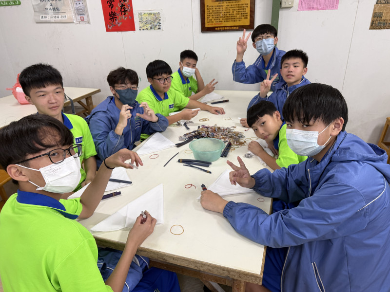 山腳國中成果照片 3