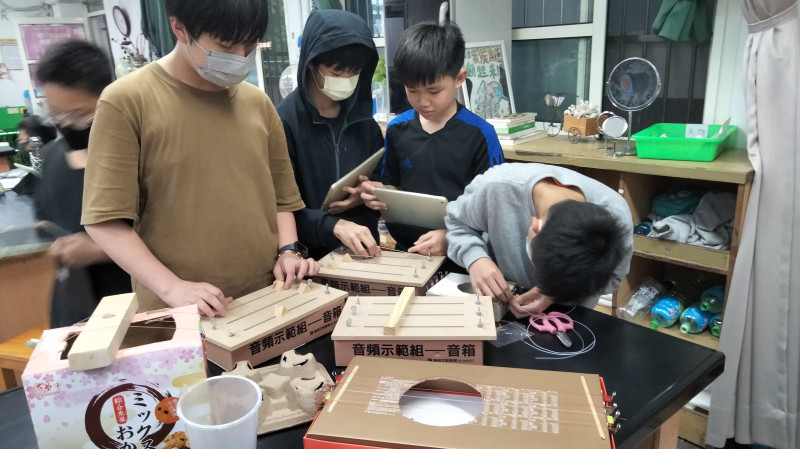 潛龍國小成果照片 13